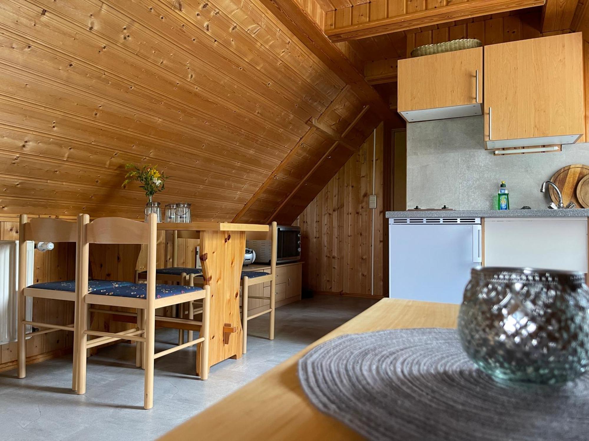 Ferienwohnung Mit Sonnenterrasse, Monteursunterkunft, Gaestewohnung Klipphausen Exterior foto